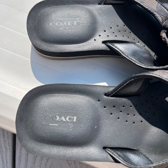 Coach JILLIAN Brown Floral Flip Flops - Picture 7 of 11